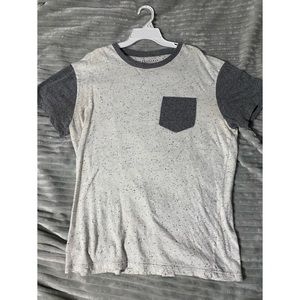 Aeropostale pocket tee